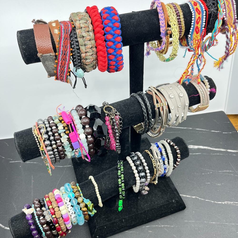 Bulk Wearable Jewelry Lot 61 Pcs 1.286 lbs Mixed Costume Styles Fashion DIY